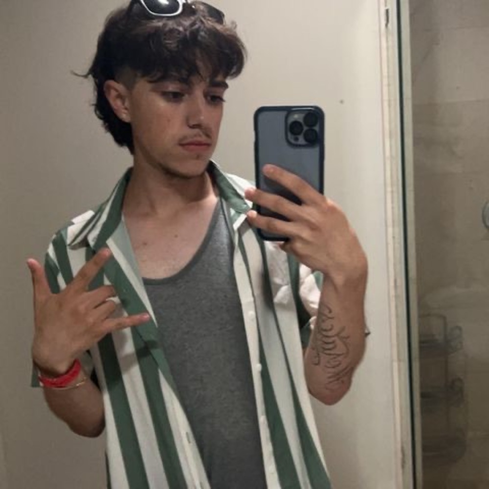 Meet your Posher, Cristian